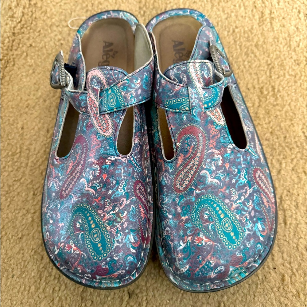 Alegría paisley blue and pink size 10